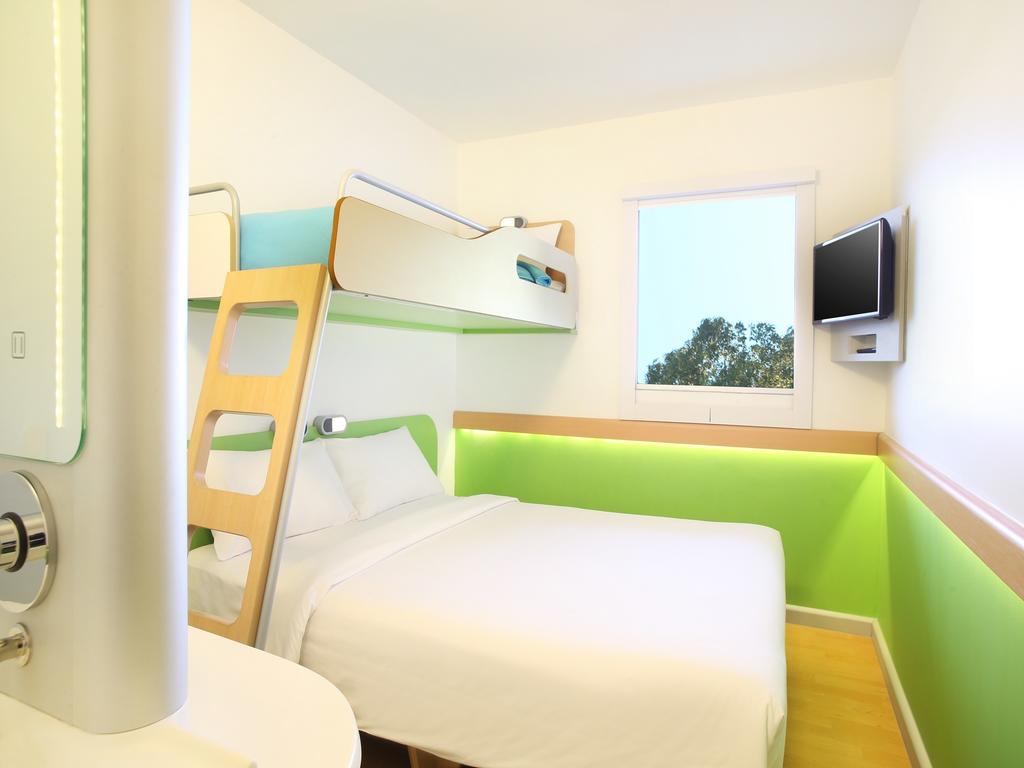 Hotel Murah di surabaya