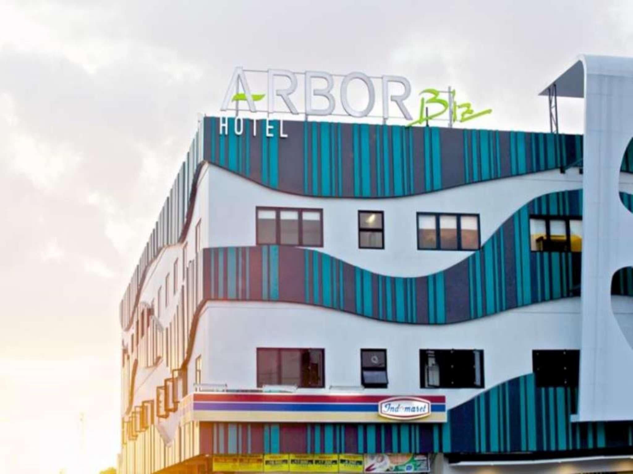 Arbor Biz Hotel