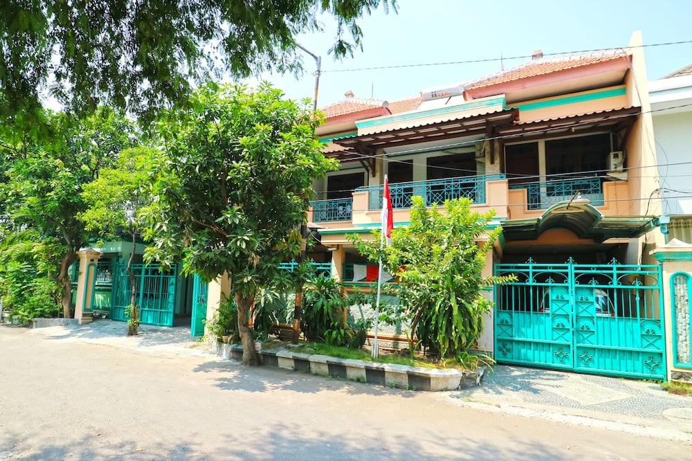 Hotel Murah di surabaya