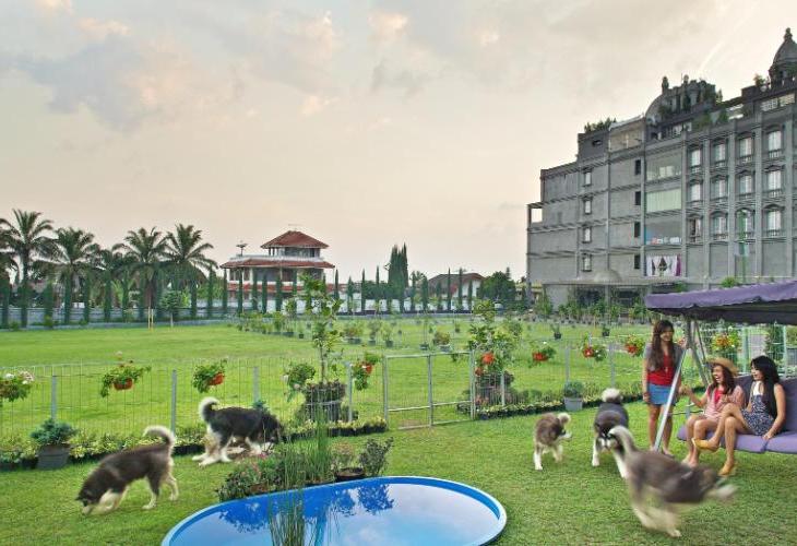 Hasil gambar untuk fasilitas yang ada di GH universal